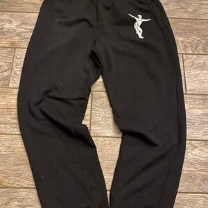 Black Jogger Pants skater 🛹 girl